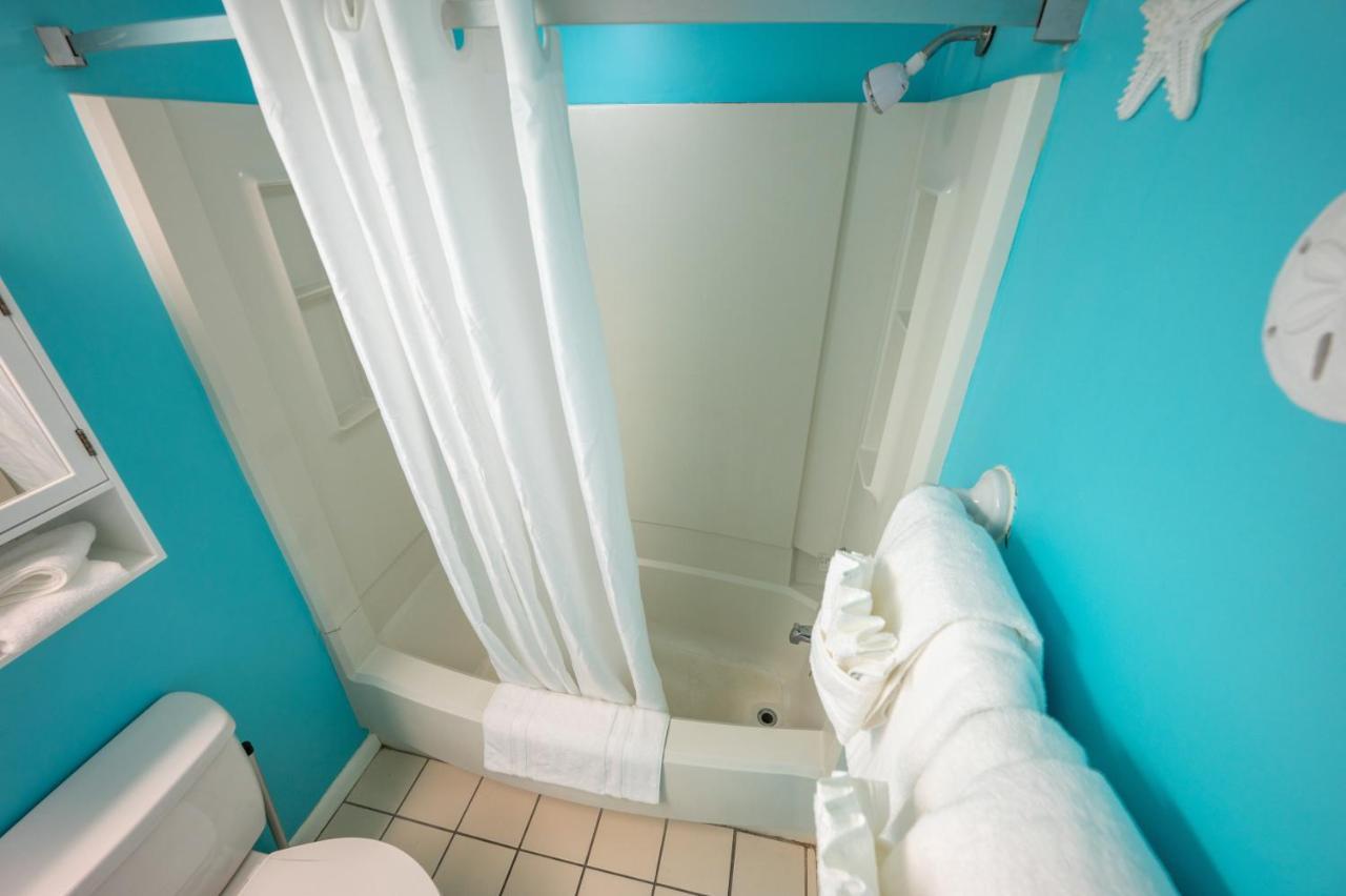 Ocean Annie'S Oceanview Studio,Scenic Views,Pools! شاطئ ميرتل المظهر الخارجي الصورة