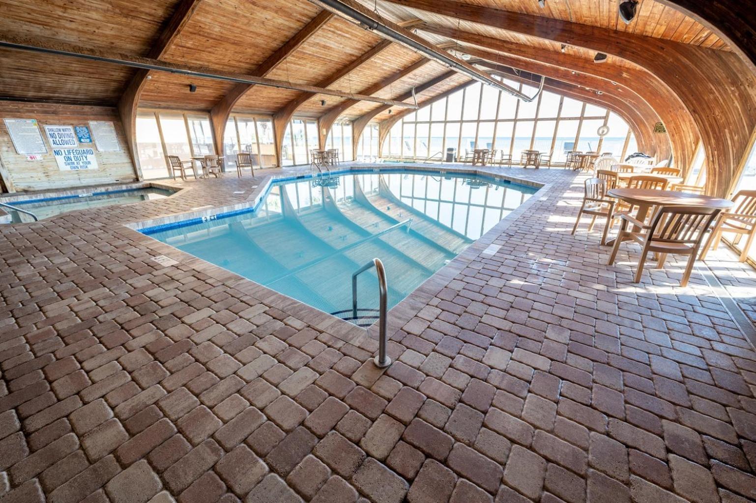 Ocean Annie'S Oceanview Studio,Scenic Views,Pools! شاطئ ميرتل المظهر الخارجي الصورة