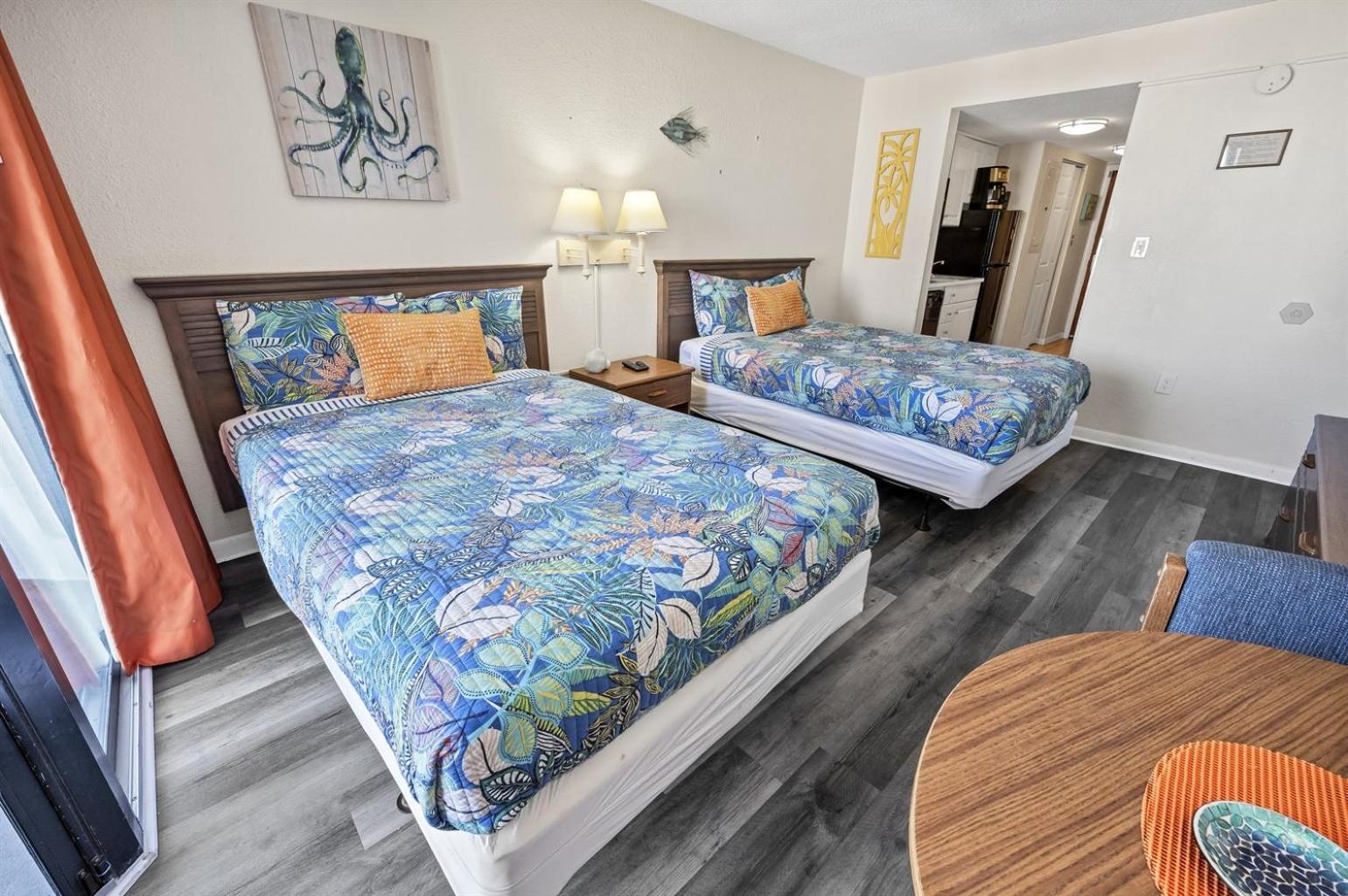 Ocean Annie'S Oceanview Studio,Scenic Views,Pools! شاطئ ميرتل المظهر الخارجي الصورة
