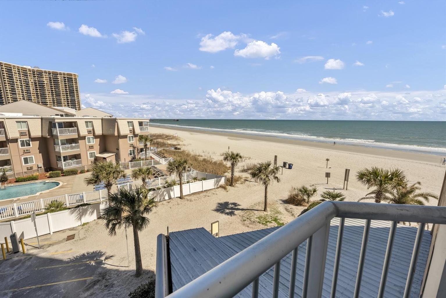 Ocean Annie'S Oceanview Studio,Scenic Views,Pools! شاطئ ميرتل المظهر الخارجي الصورة